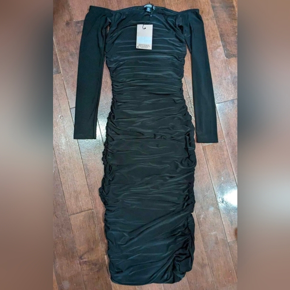 Bardot Slinky Ruched Bodycon Dress - Picture 2 of 3